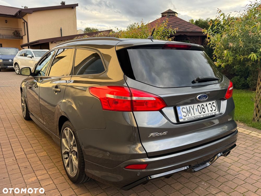 Ford Focus 1.5 EcoBoost ST-Line - 7