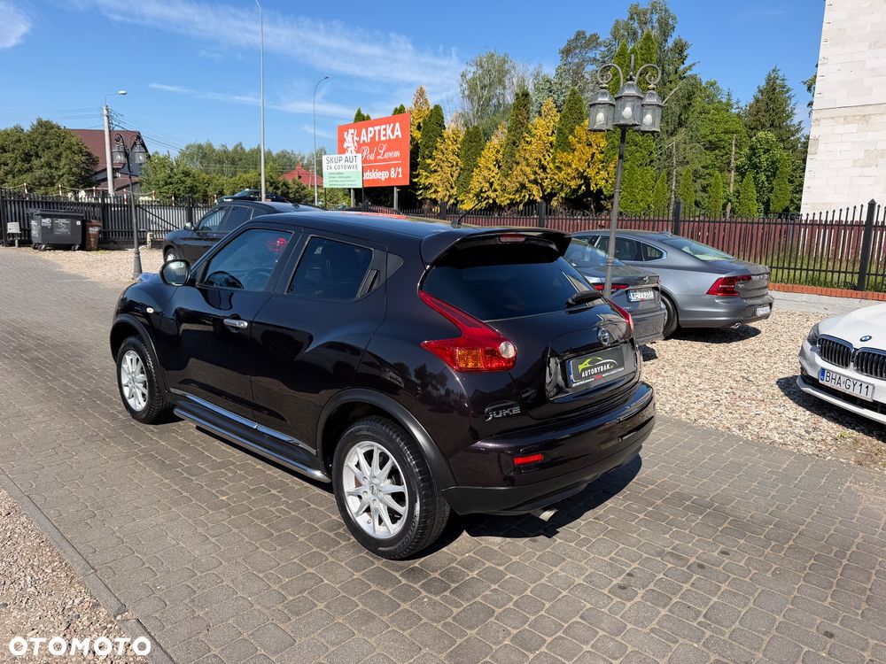 Nissan Juke 1.6 T Tekna 4x4 - 36