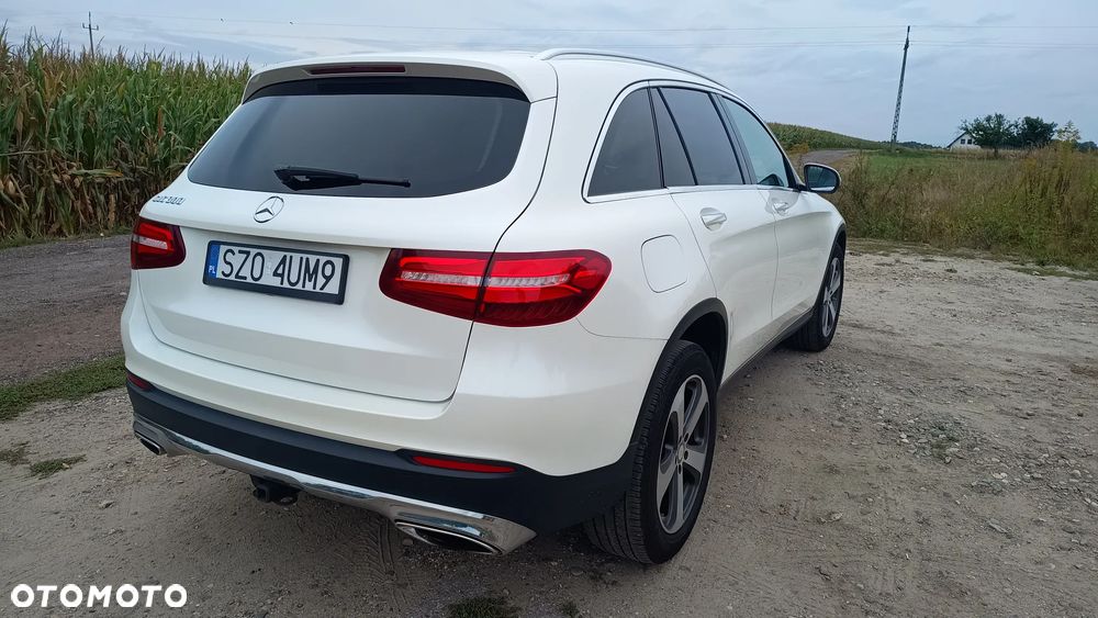 Mercedes-Benz GLC - 7