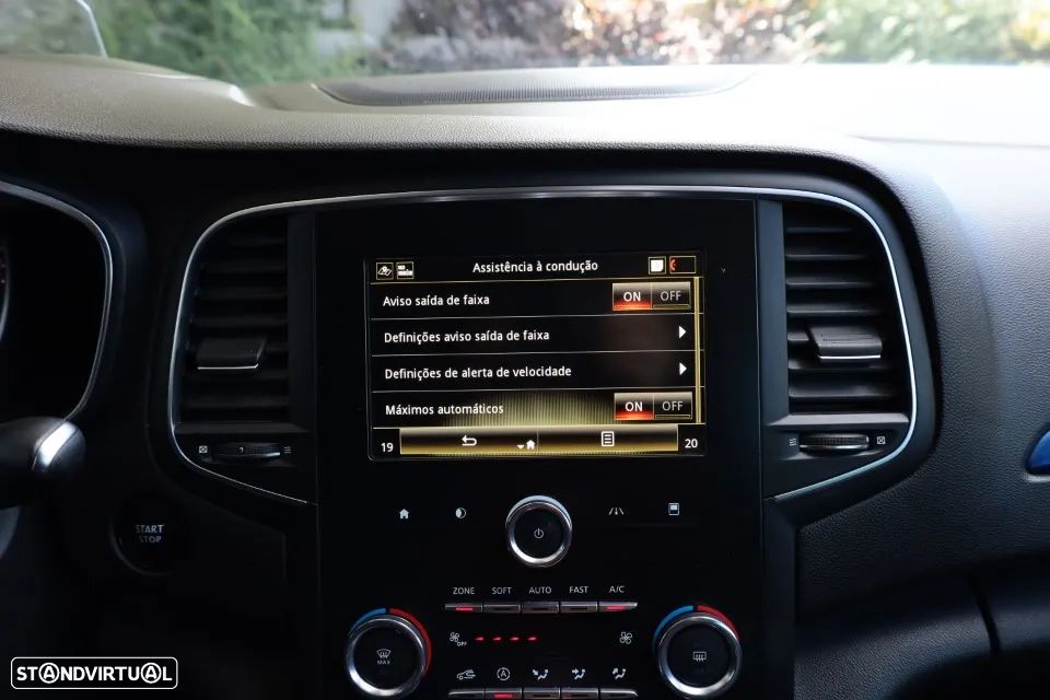 Renault Mégane 1.5 Blue dCi GT Line - 36