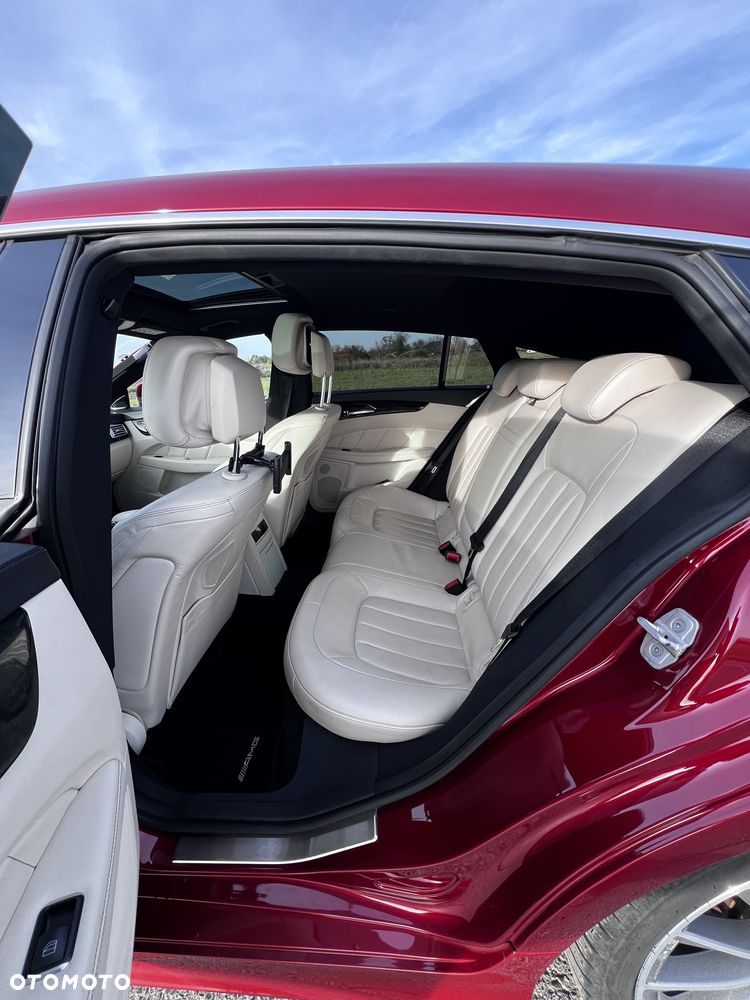 Mercedes-Benz CLS 350 (BlueTEC) d - 22