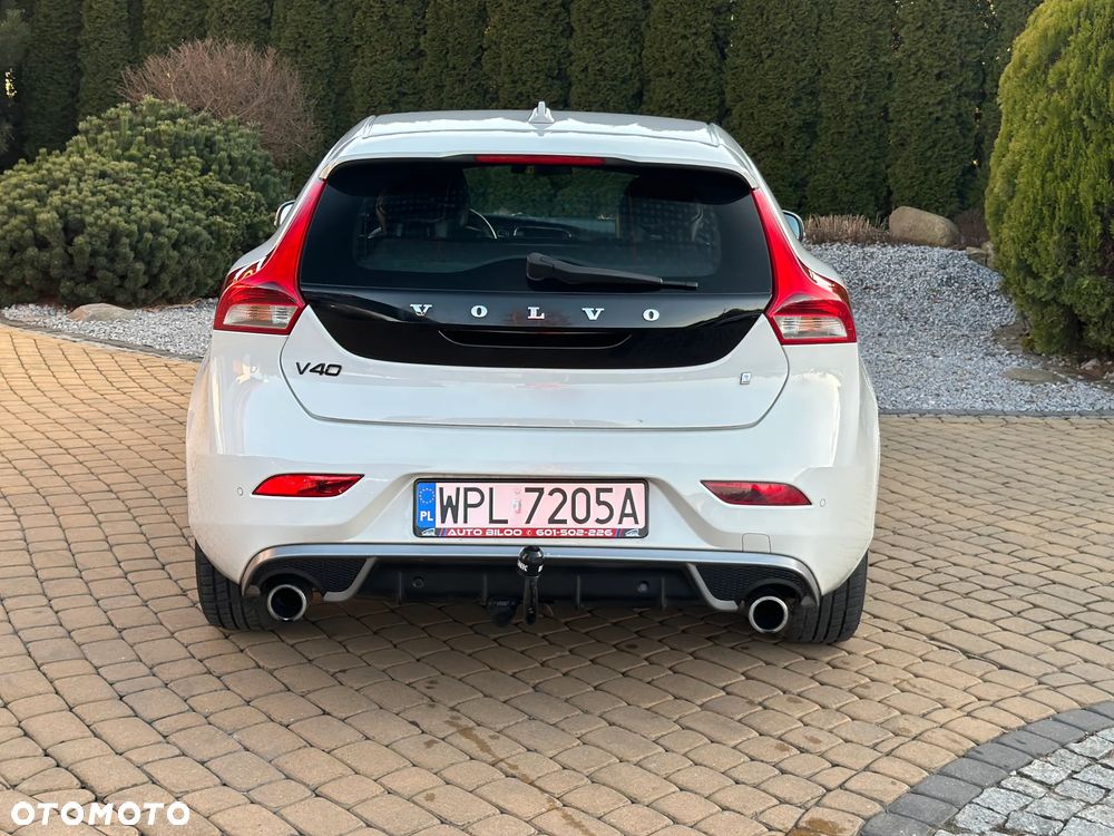 Volvo V40 D2 RDesign - 12