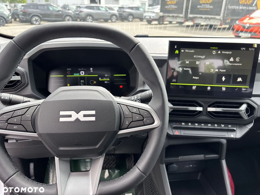 Dacia Duster 1.2 TCe Hybrid-G 150 Expression 4x4 - 12