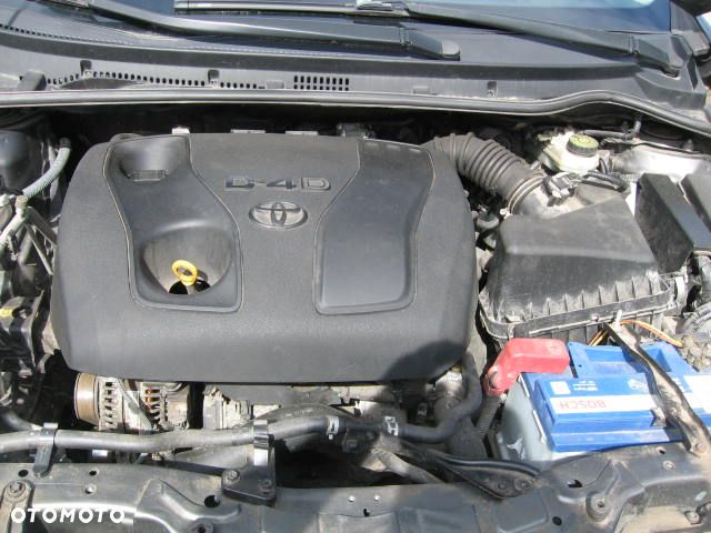 Toyota Corolla 1.4 D-4D Active EU6 - 23