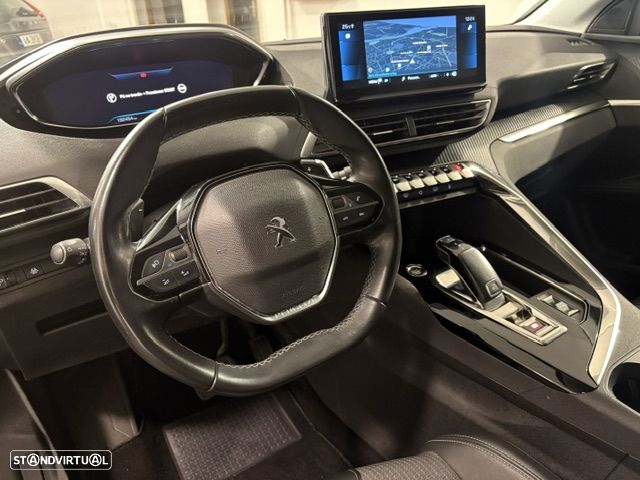 Peugeot 5008 1.5 BlueHDi GT Pack EAT8 — fotografia 30