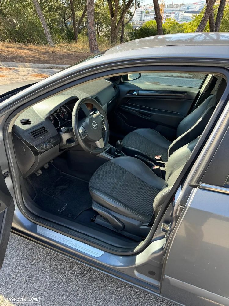 Opel Astra 1.7 CDTi Cosmo M6 - 6