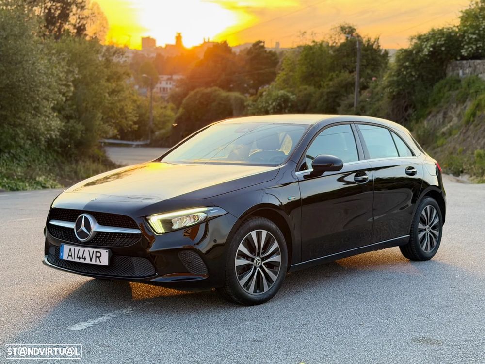 Mercedes-Benz A 250 e Progressive - 1