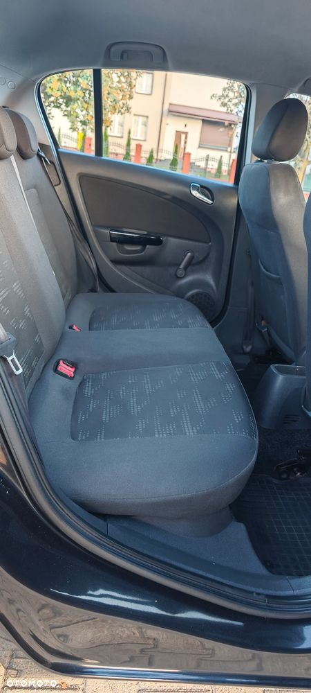 Opel Corsa - 23