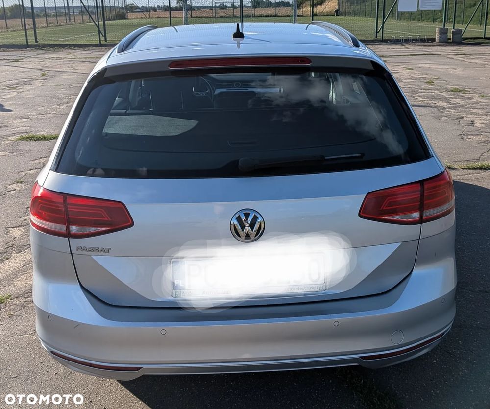 Volkswagen Passat 2.0 TDI SCR Comfortline DSG - 5