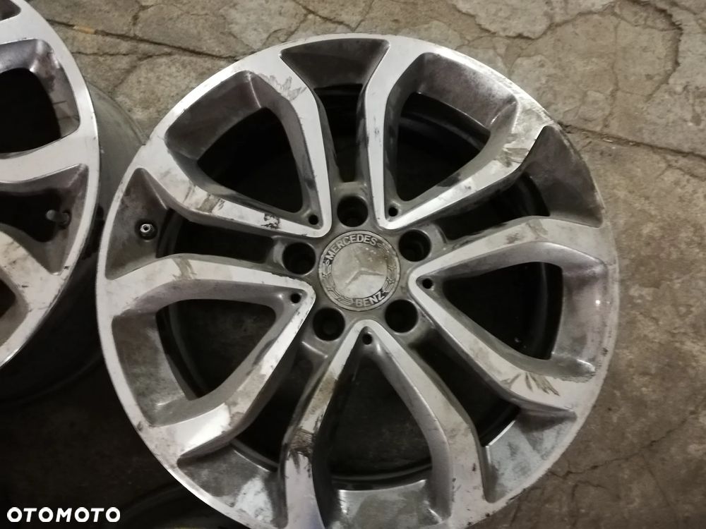 FELGA MERCEDES C-KLASA W205 17" A2054010200 7J Et49,5 - 4