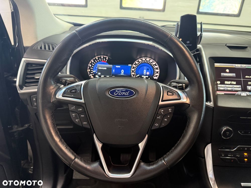 Ford Edge 2.0 TDCi Bi-Turbo 4x4 Titanium - 19