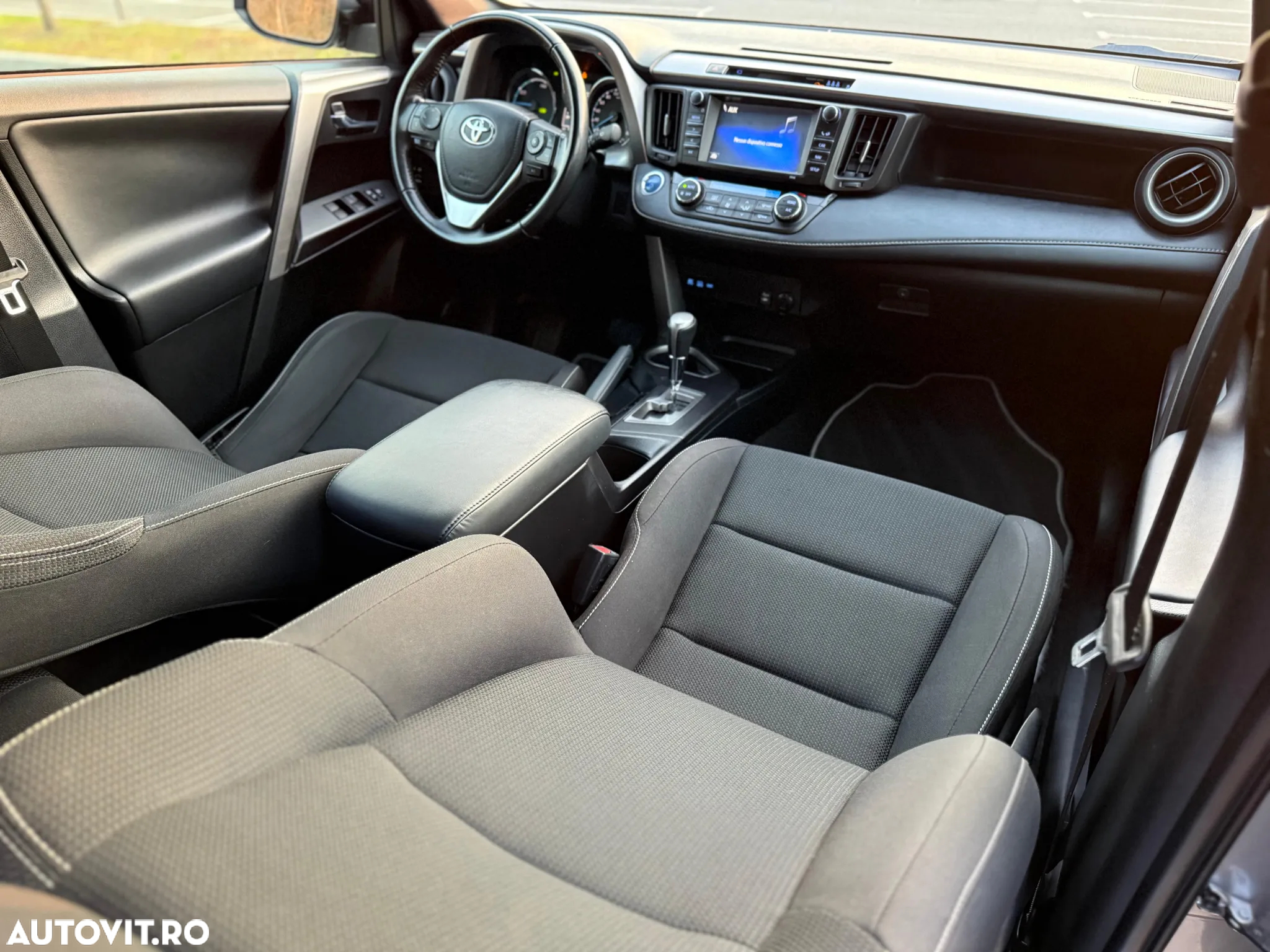 Toyota RAV4 2.5 4x2 Hybrid Edition S+ - 17