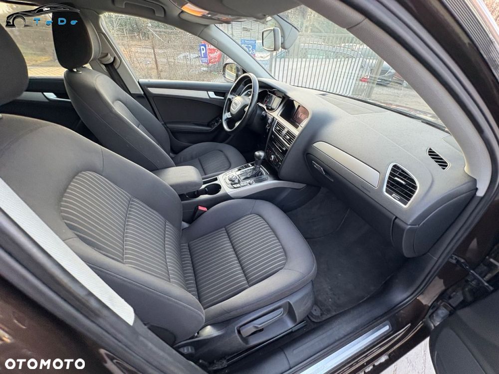 Audi A4 Avant 2.0 TDI Multitronic - 28