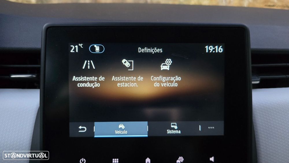 Renault Clio 1.6 E-Tech Full Hybrid Techno - 33