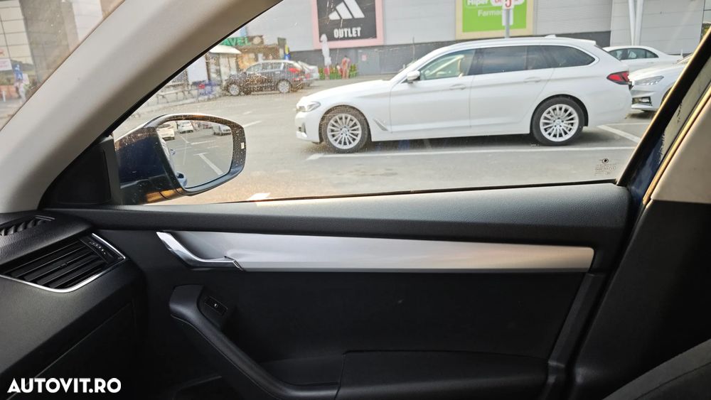 Skoda Octavia 1.6 TDI AMBITION - 15