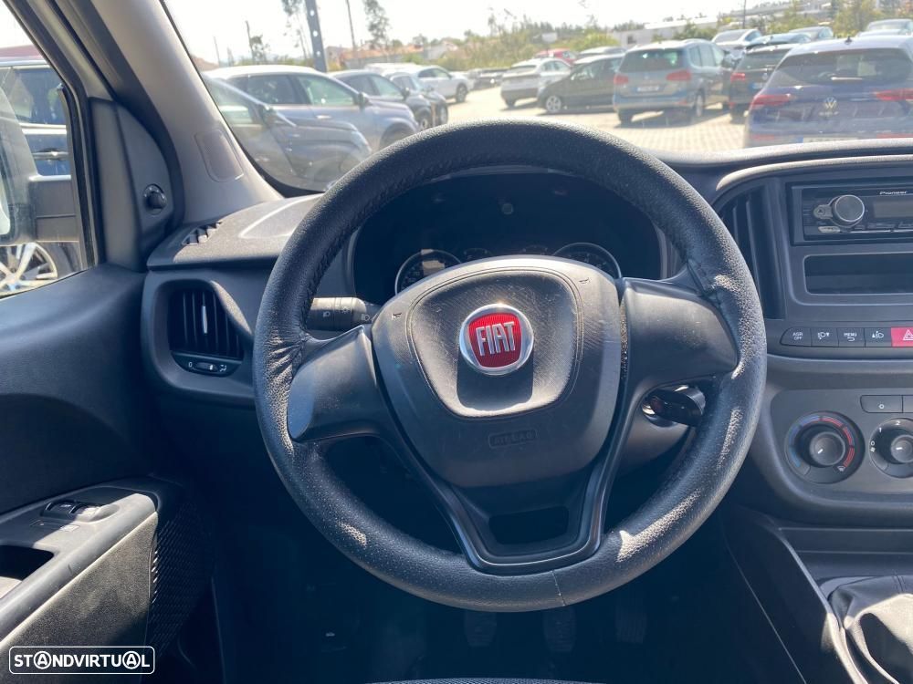 Fiat Doblo Outro - 10
