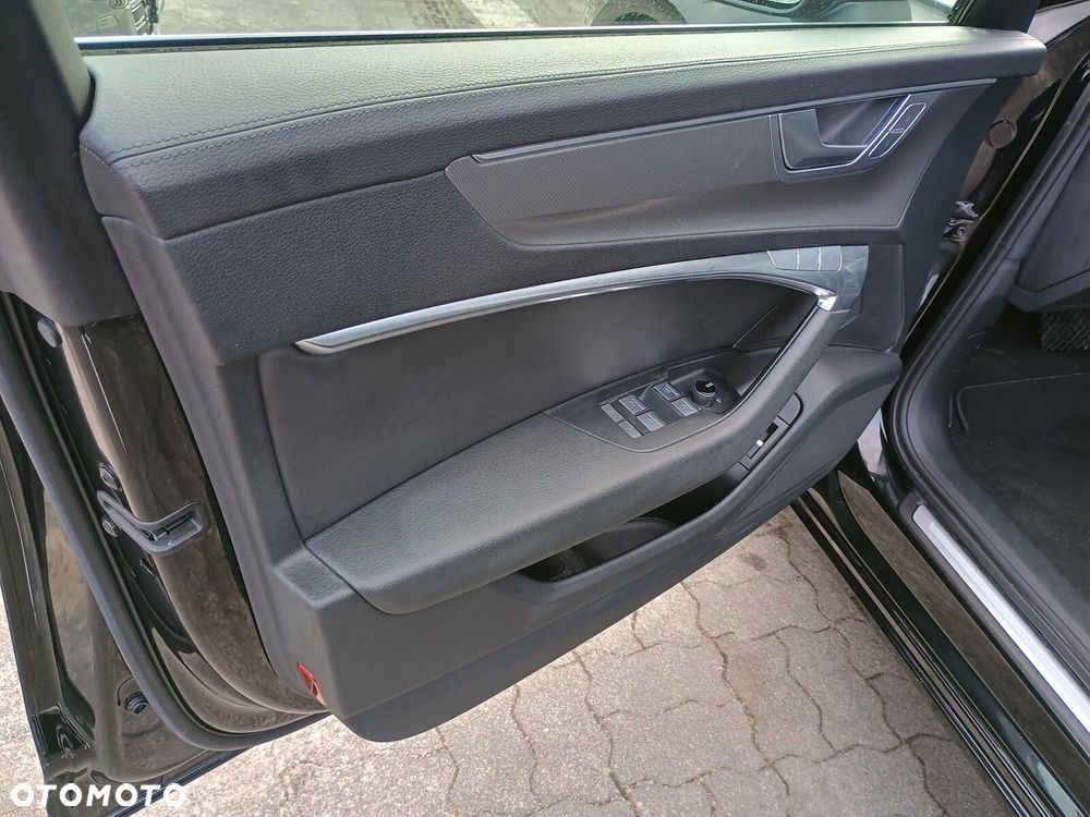 Audi A6 Avant - 19