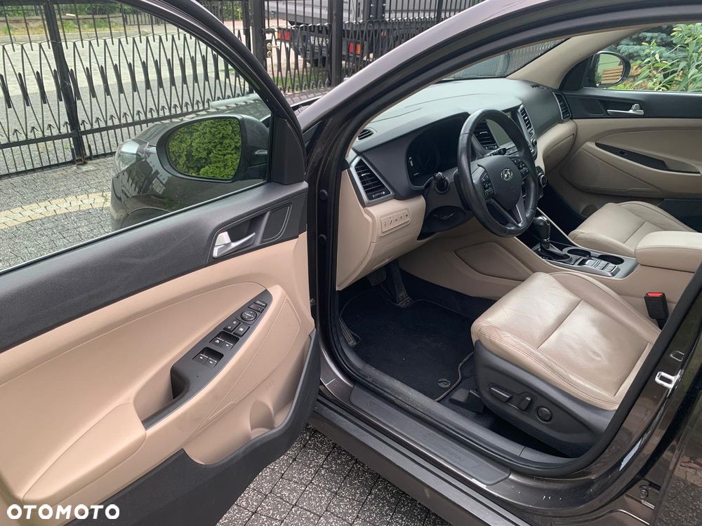 Hyundai Tucson 1.7 CRDI BlueDrive Style 2WD DCT - 14