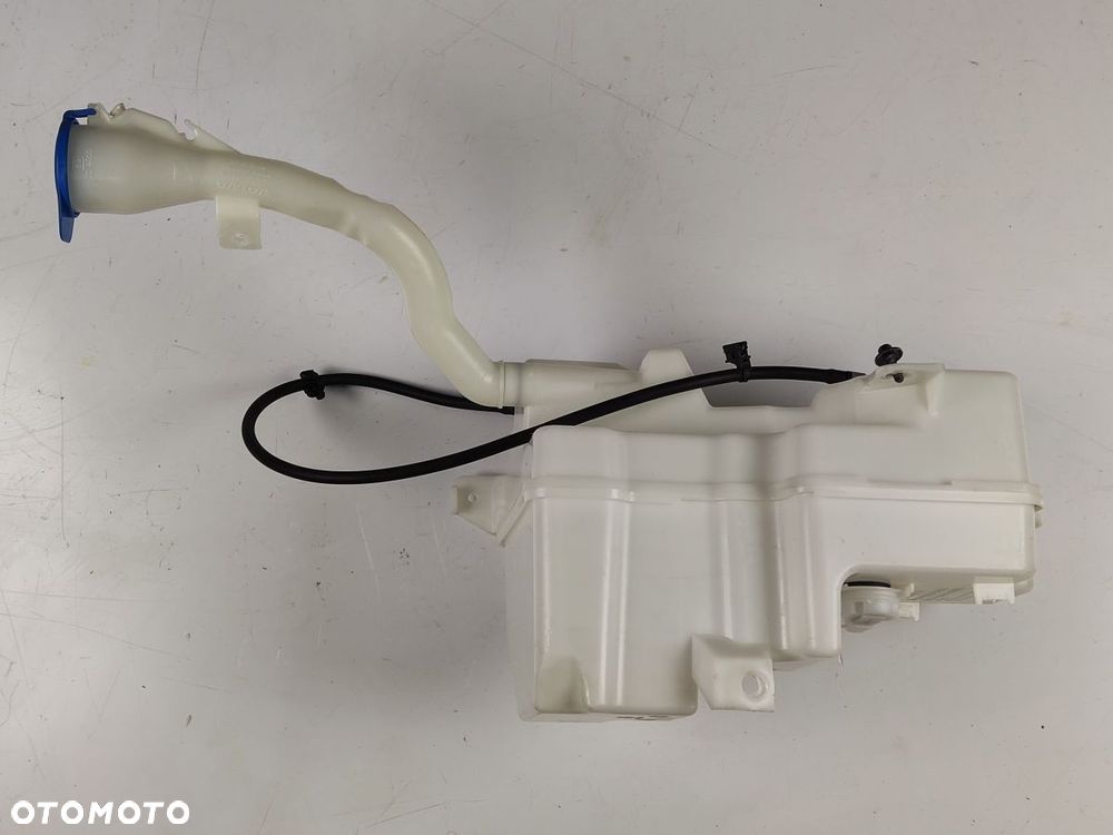 VOLVO XC40 2.0T T4 17-21r Zbiorniczek Płynu Spryskiwaczy - 2