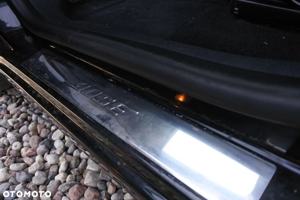 Renault Scenic 1.2 TCE Energy Bose - 32