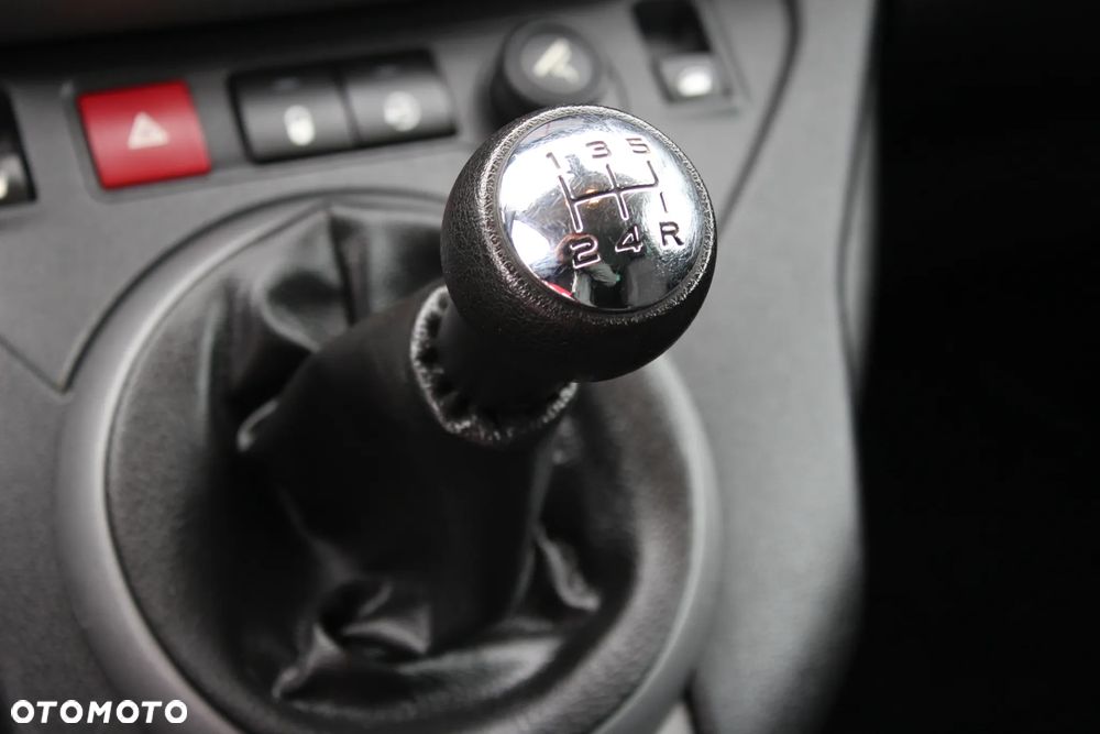 Peugeot Partner 110 Stop&Start Active - 21