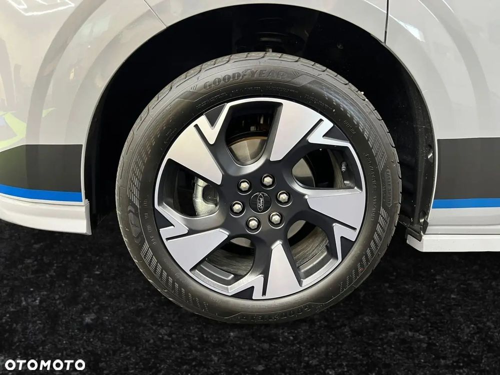 Ford Tourneo Custom 2.0 EcoBlue 320 AWD L2 Sport - 10