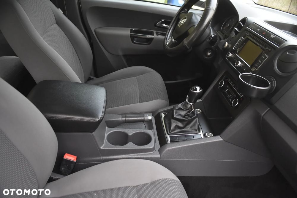 Volkswagen Amarok - 17