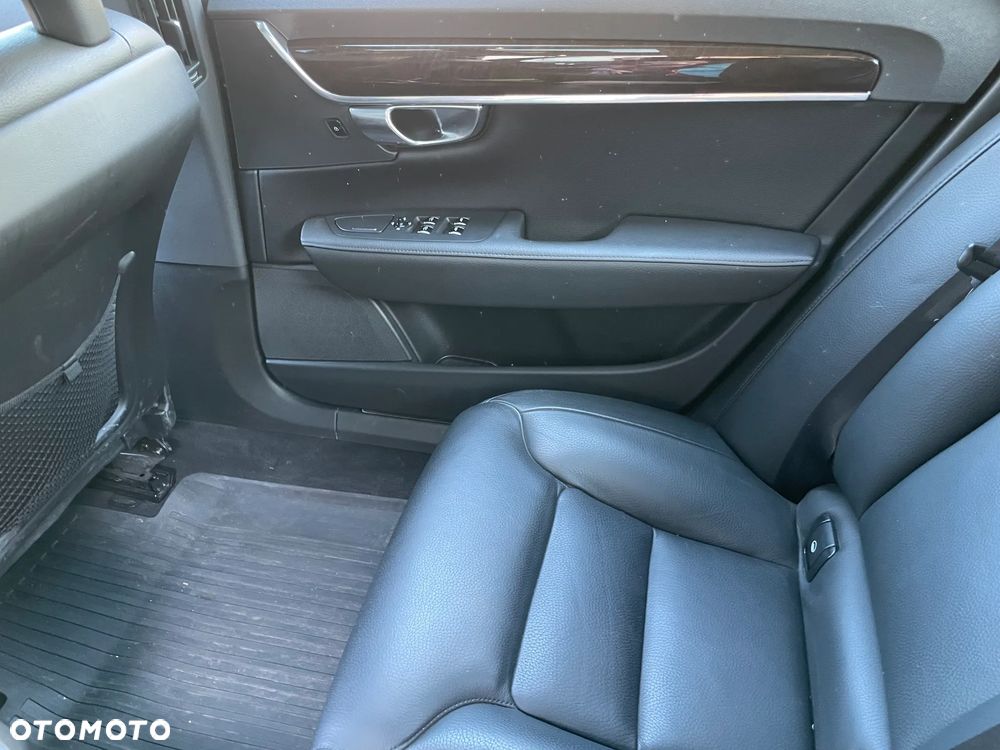 Volvo S90 - 30