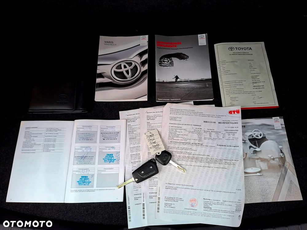 Toyota Yaris 1.5 Premium - 38