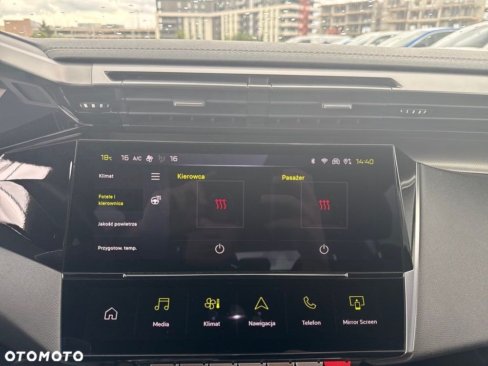 Peugeot 308 - 22