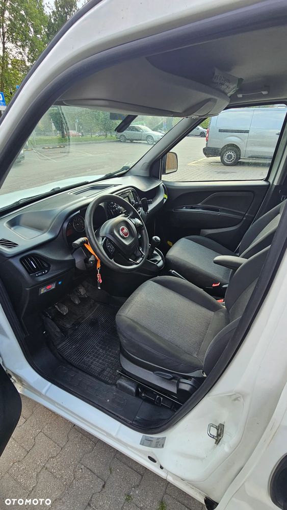 Fiat Doblo - 10