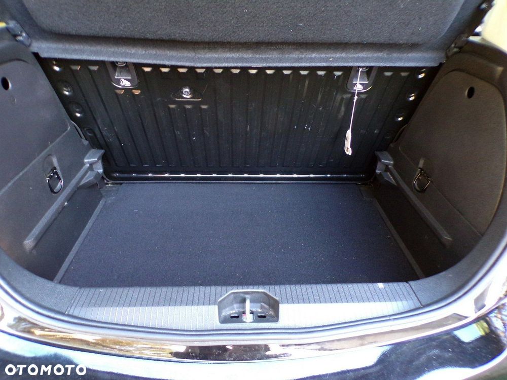 Opel Corsa 1.2 16V Color Edition - 27