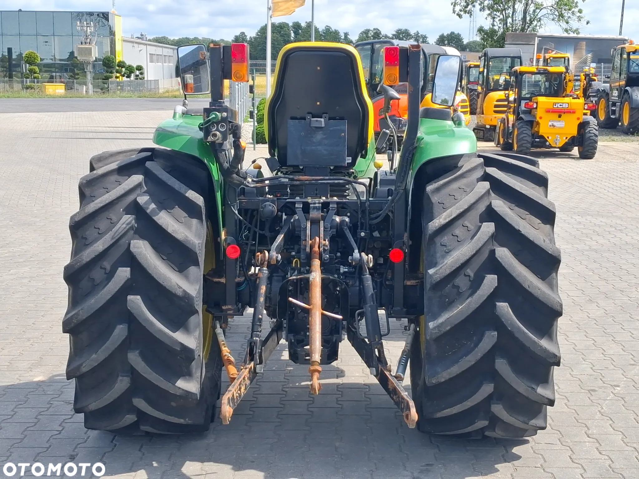 John Deere 4520 - 4