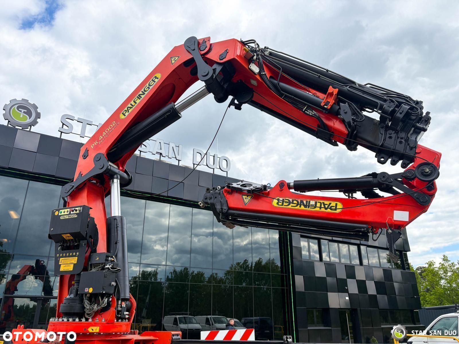 Scania R143 HL 6x2 Palfinger PK44002 Fly Jib HDS Wciągarka - 25