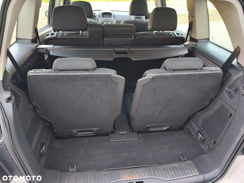Opel Zafira 1.9 CDTI Enjoy - 21