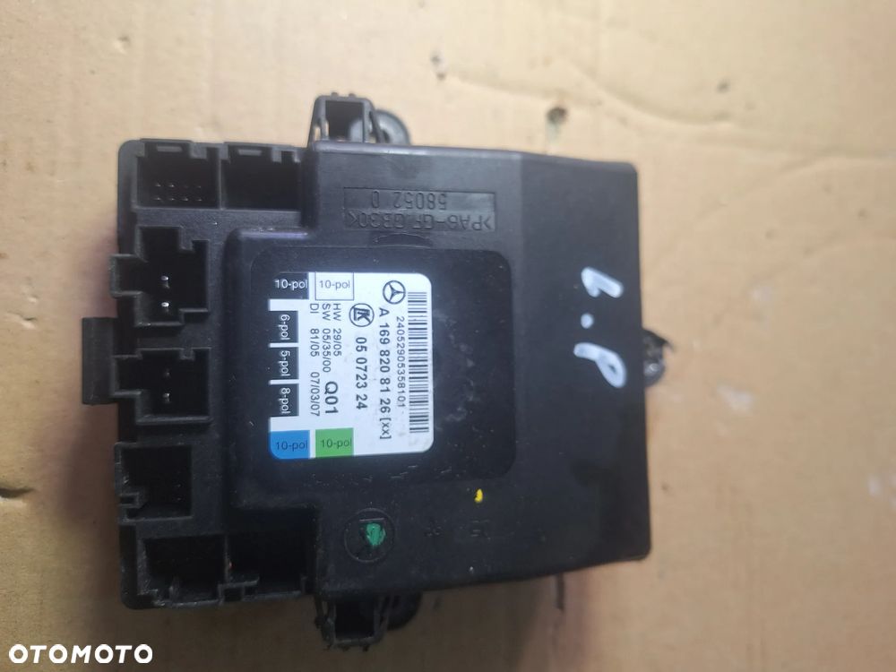 moduł drzwi lewy przód Mercedes  w169 w245