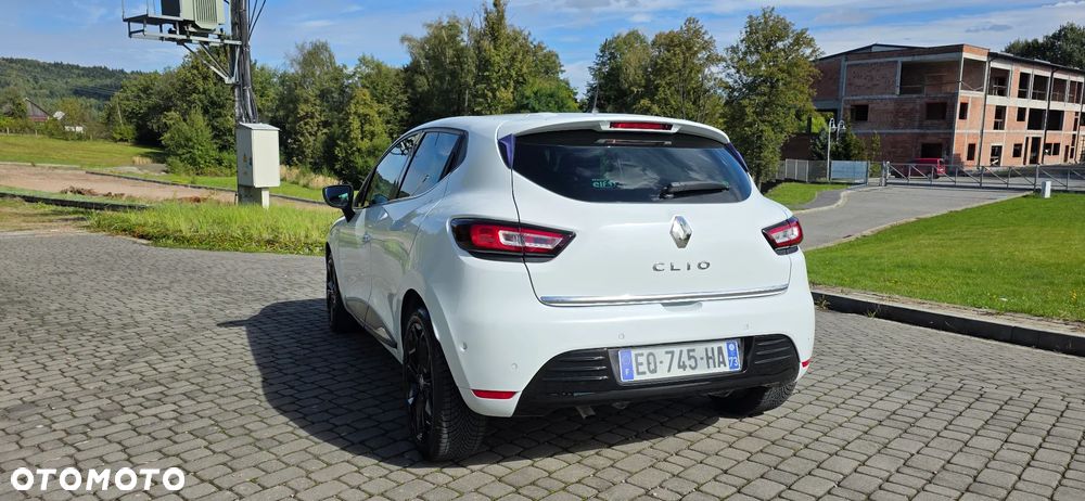 Renault Clio 1.5 dCi 75 Expression - 9