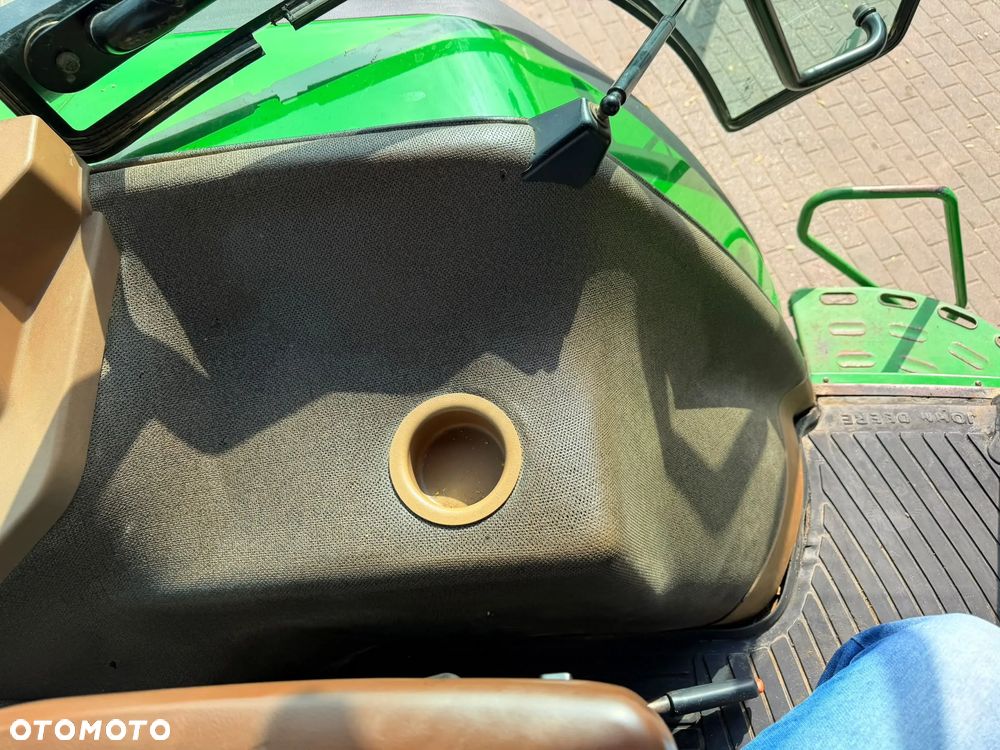 John Deere 8410 - 25