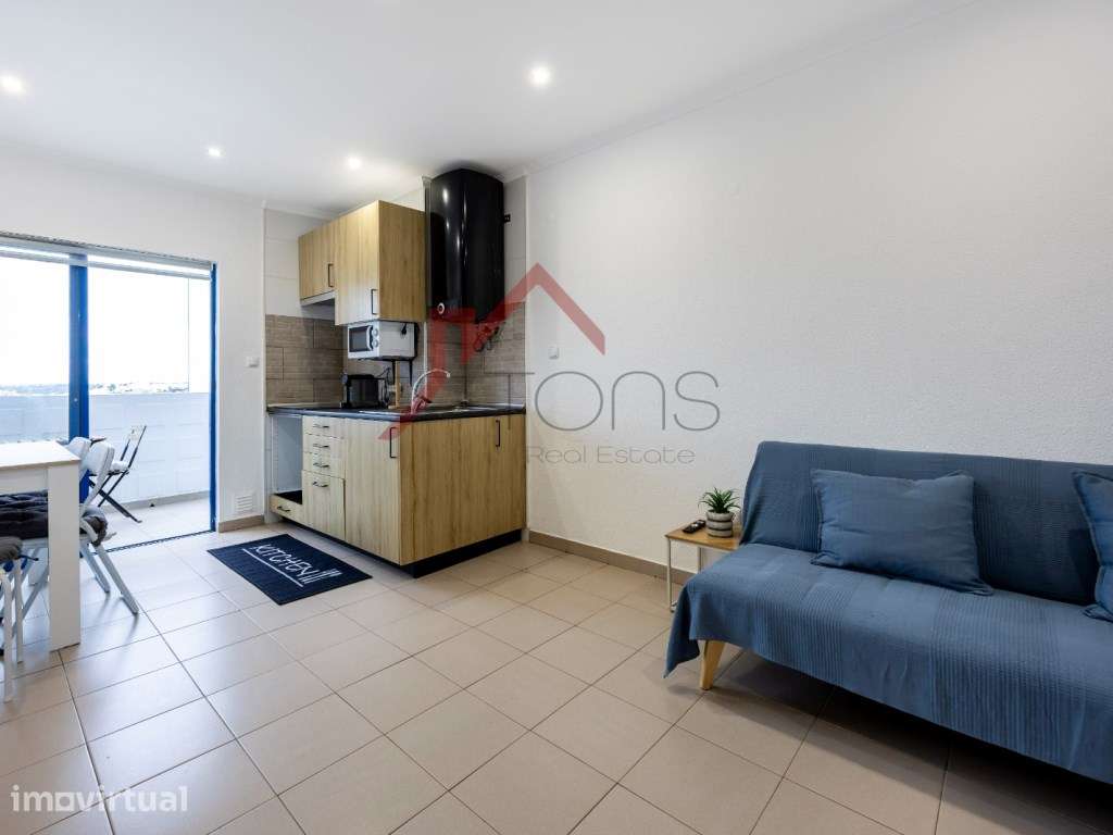 Apartamento T1 na Praia da Rocha, Portimão, com ótima localização. - Grande imagem: 2/20