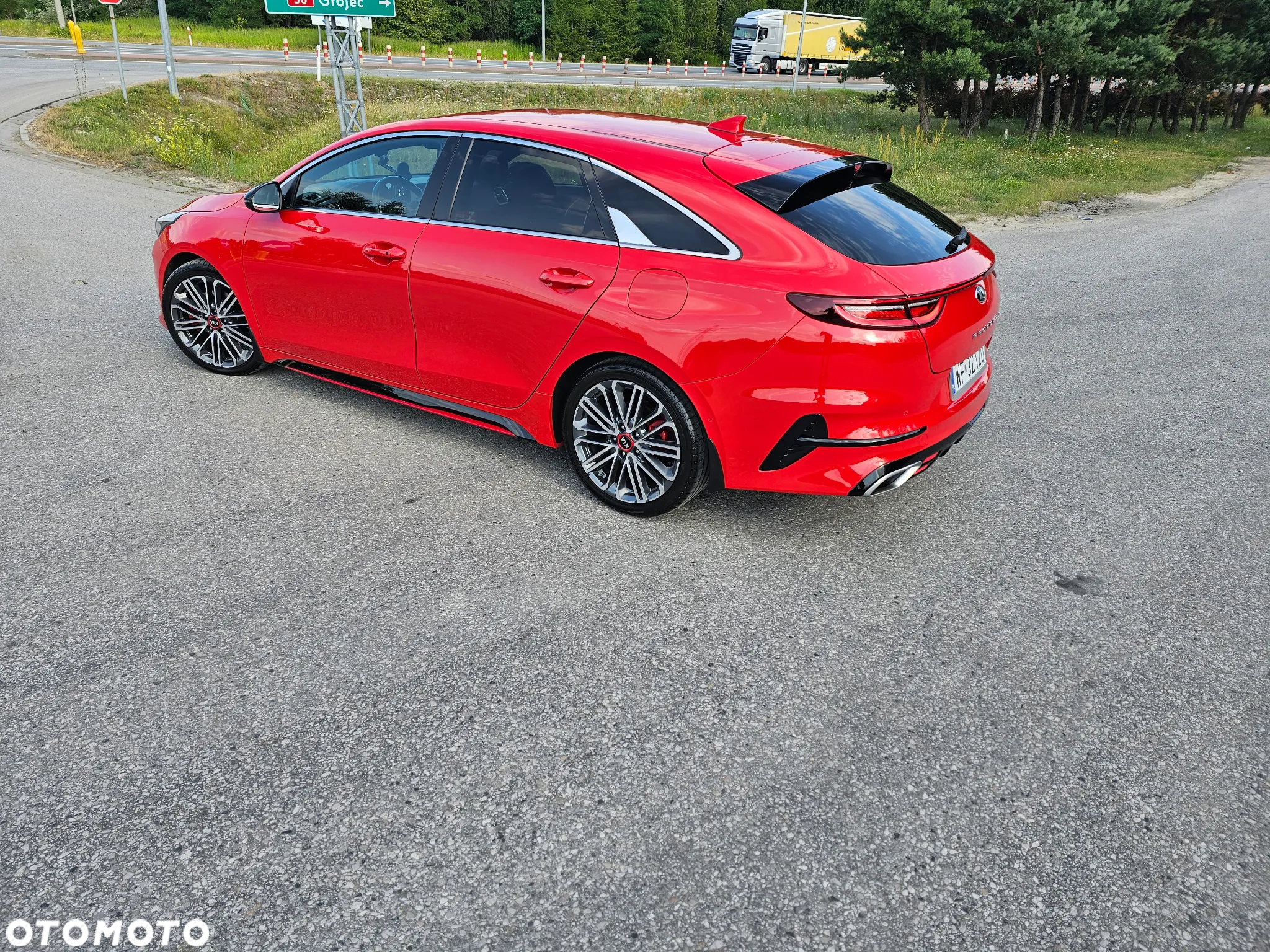 Kia ProCeed 1.6 T-GDI GT DCT - 3