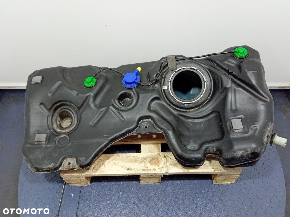 BMW 1 F40 118i 1.5 B ZBIORNIK BAK PALIWA 7460936 - 2