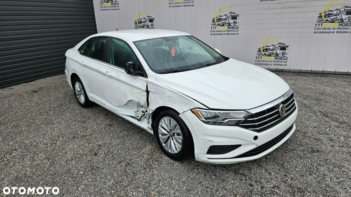 Volkswagen Jetta - 5