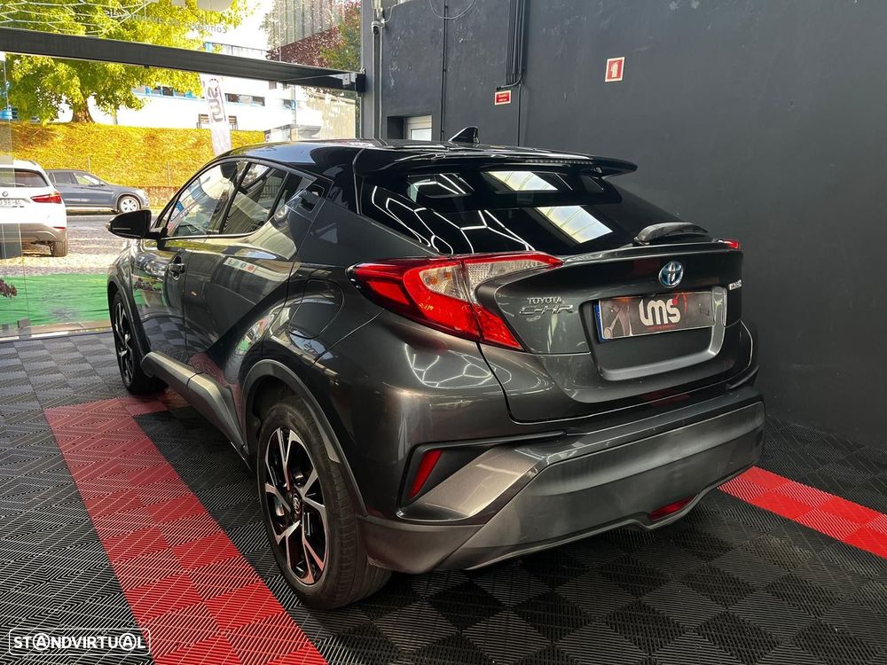 Toyota C-HR 1.8 Hybrid Square Collection - 6