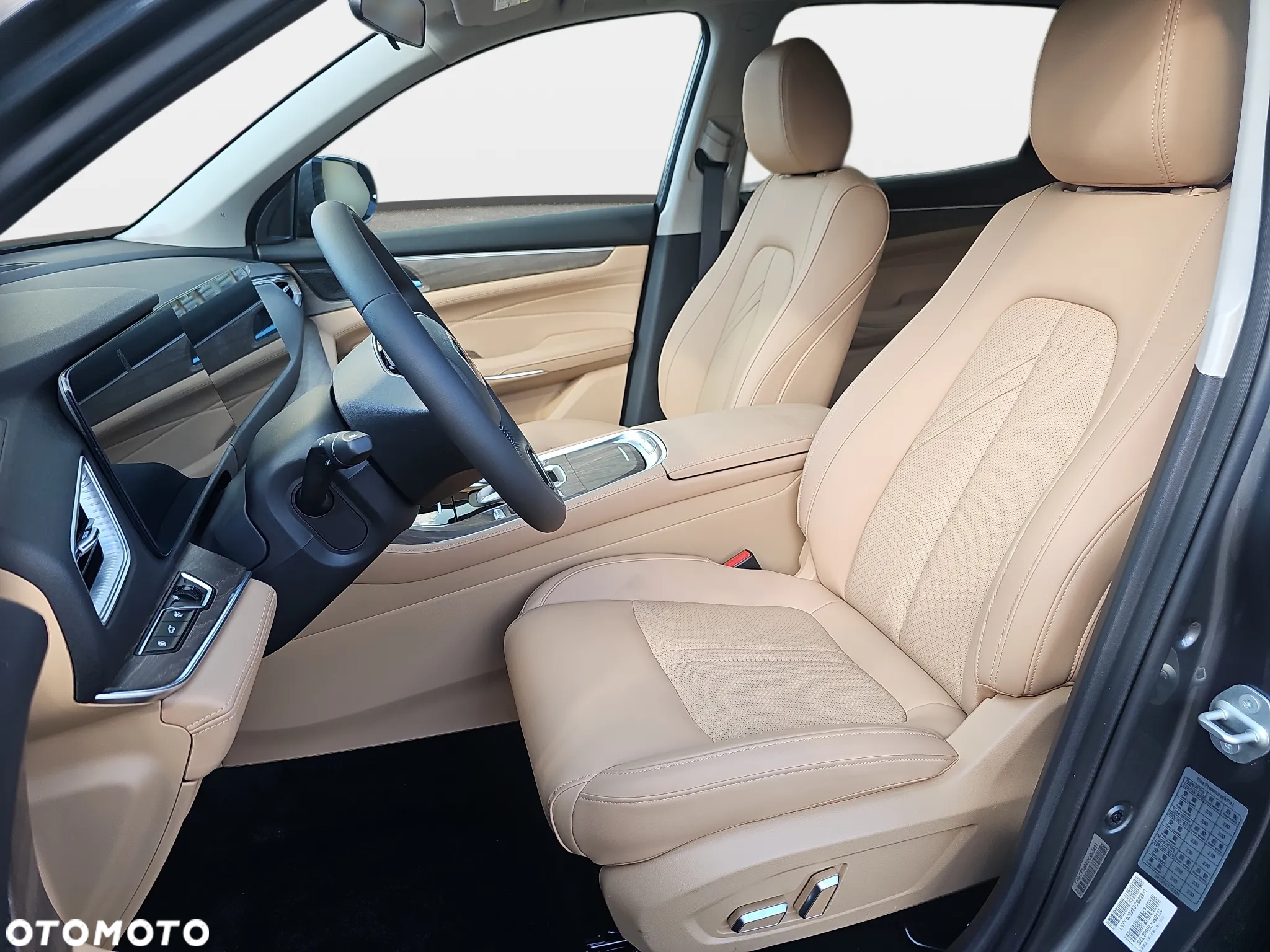 DFSK e5 1.5 PHEV Prestige E-CVT - 12