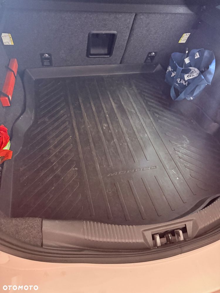 Ford Mondeo 2.0 TDCi Titanium PowerShift - 13