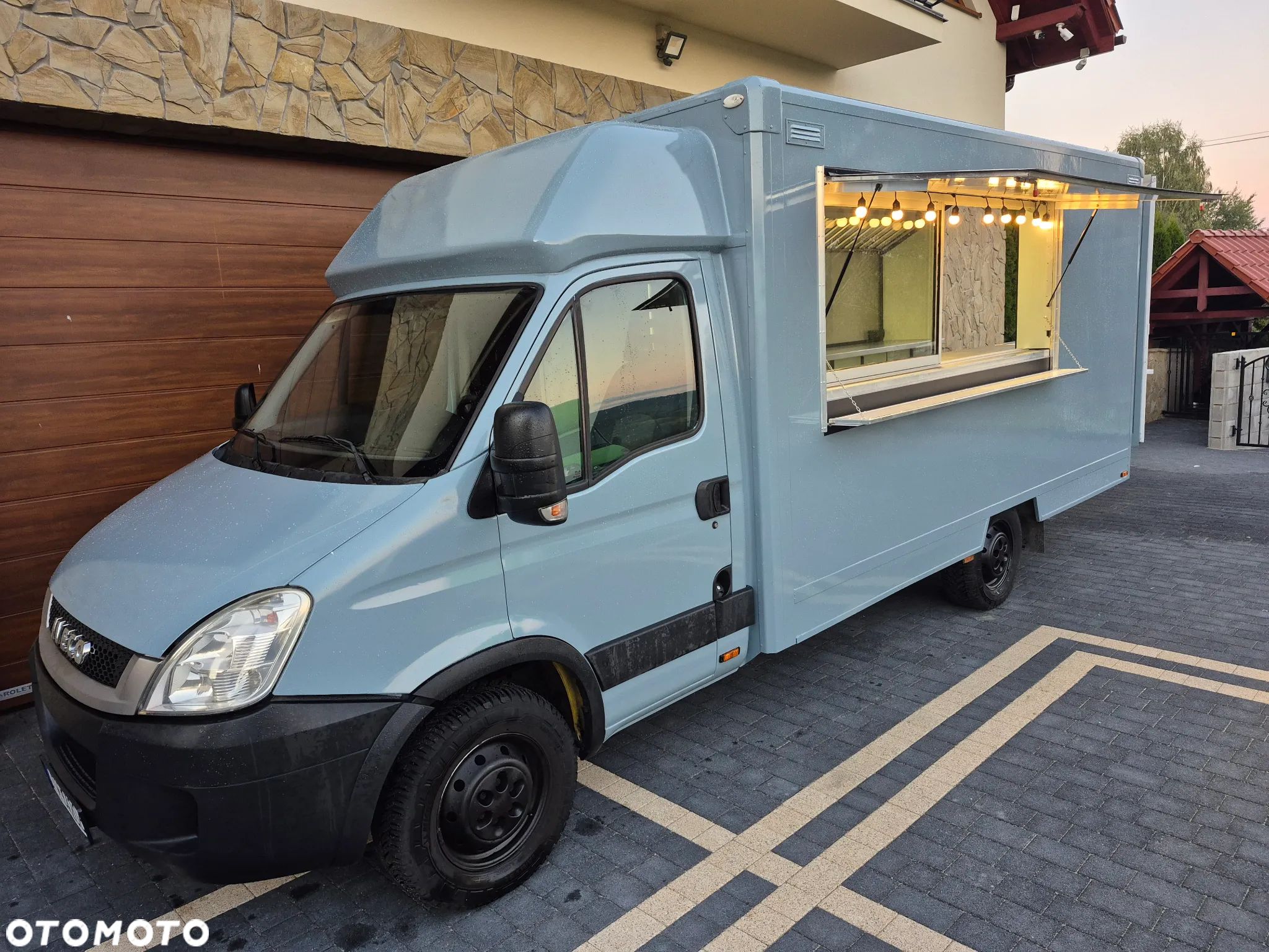 Iveco Food Truck Sklep Bar Specjalny - 1