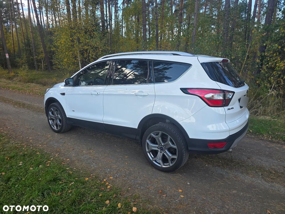 Ford Kuga 2.0 TDCi AWD Titanium - 2