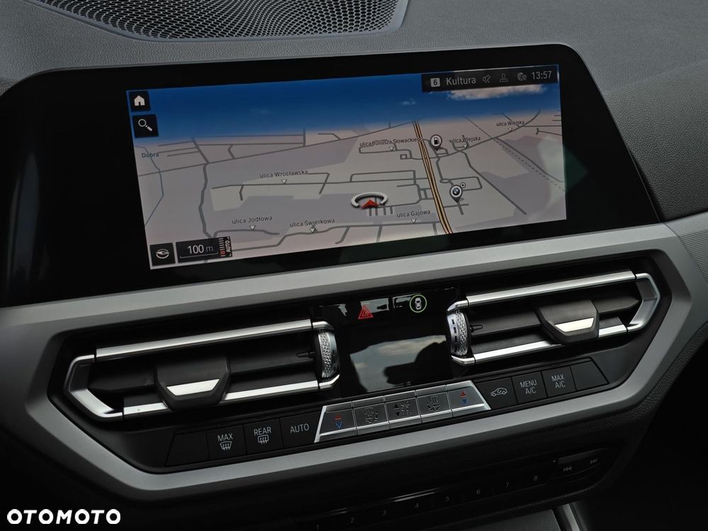 BMW Seria 3 318d - 20