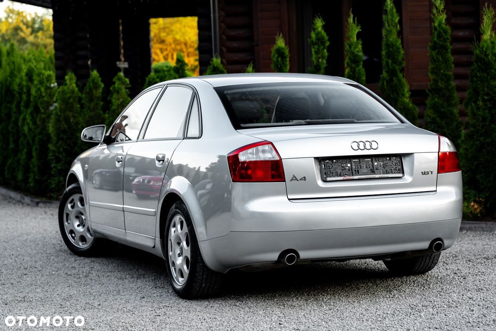 Audi A4 Limousine 1.8 T - 8