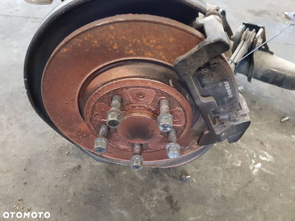 BELKA / SANKI TYŁ 4G0505288 A6 C7 - 2